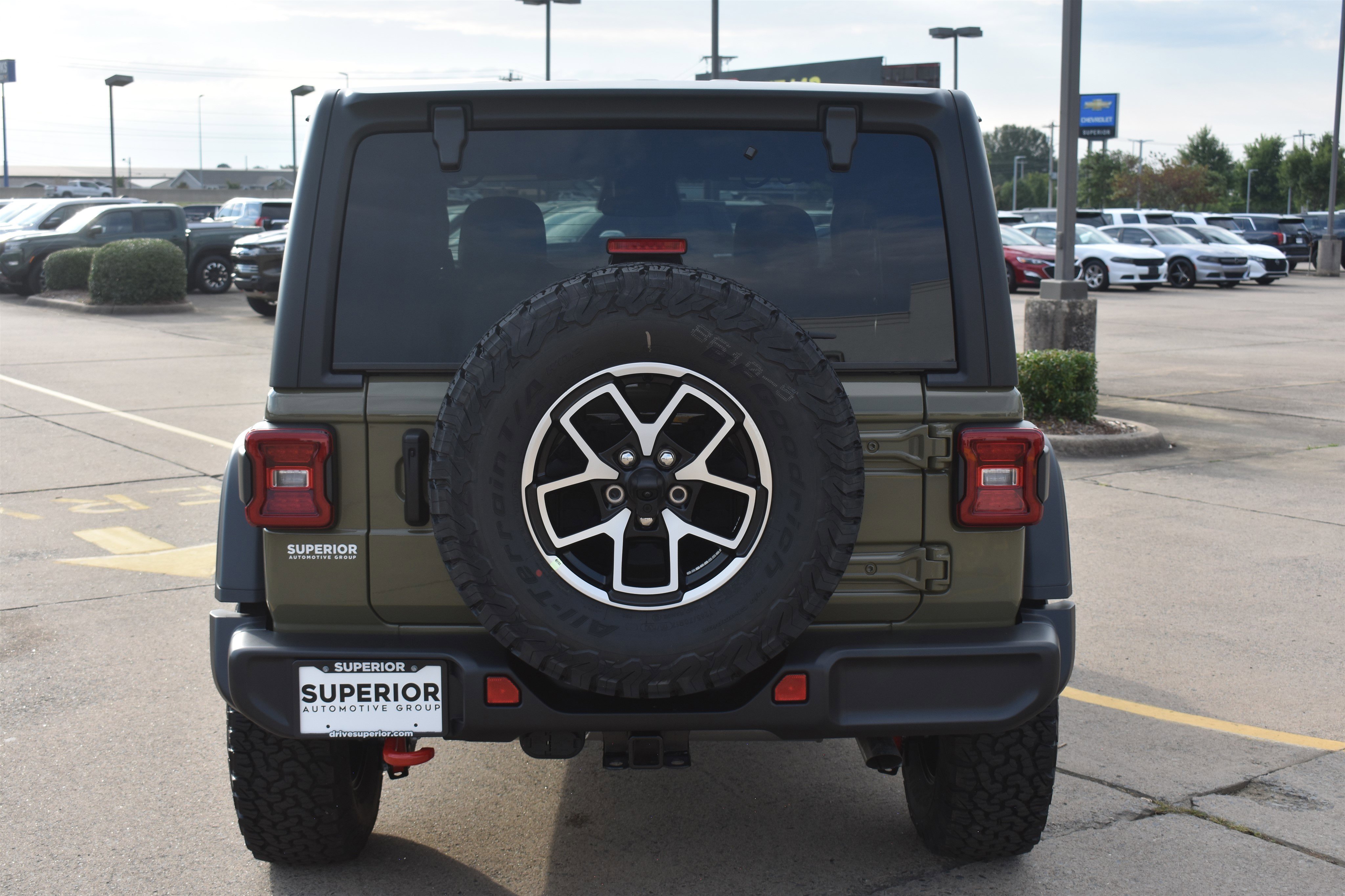 2025 Jeep Wrangler Rubicon photo 3