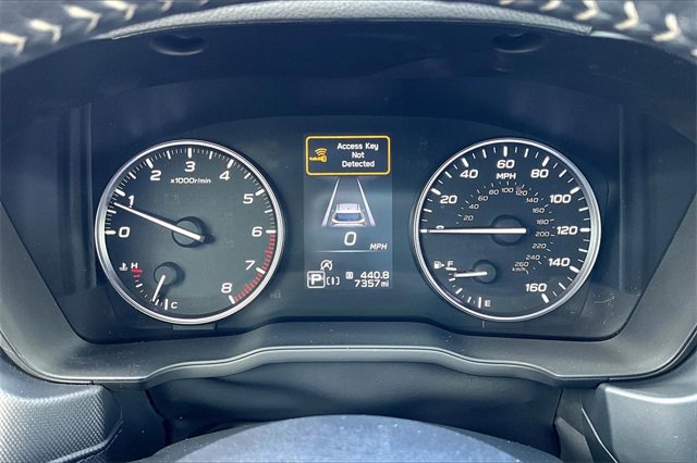 2025 Subaru Forester Limited Base photo 17