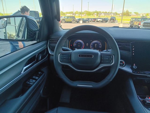 2025 Jeep Wagoneer L Series II Carbide photo 13