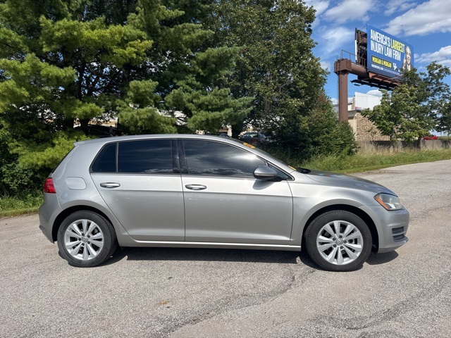 2015 Volkswagen Golf TDI S photo 4