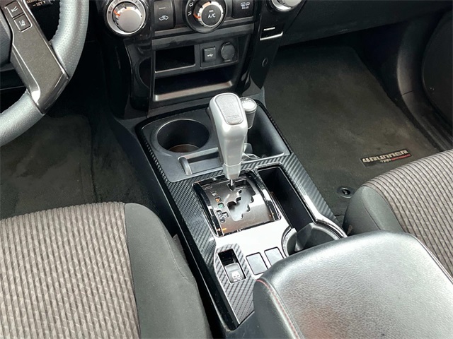 2024 Toyota 4Runner TRD Off-Road photo 13