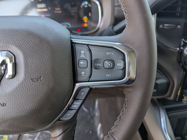 2025 Ram 3500 Laramie photo 23
