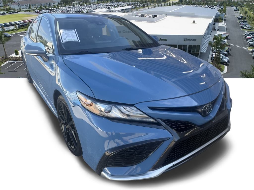2023 Toyota Camry XSE photo 2