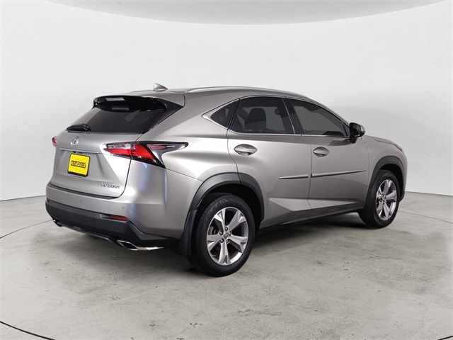 2017 Lexus NX 200t Premium photo 5