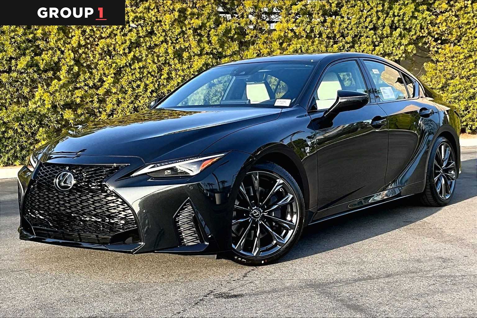 2025 Lexus IS 350 F SPORT's photo