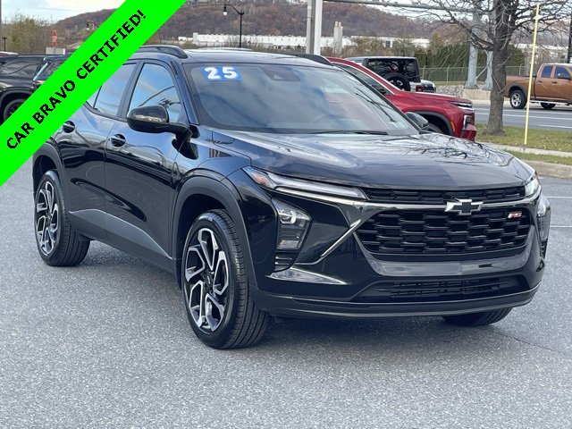 2025 Chevrolet Trax RS's photo