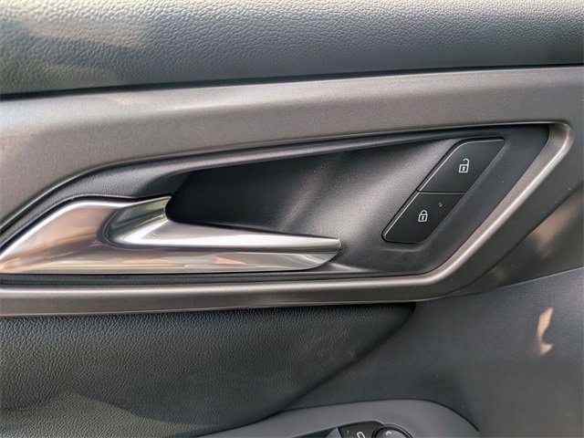 2026 Chevrolet Traverse photo 11