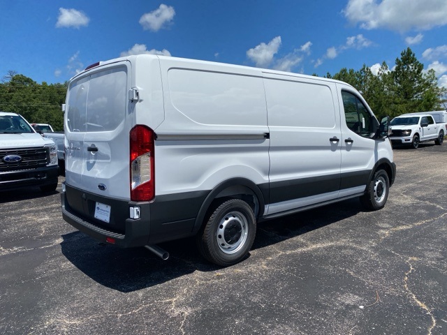 2025 Ford Transit Cargo photo 9