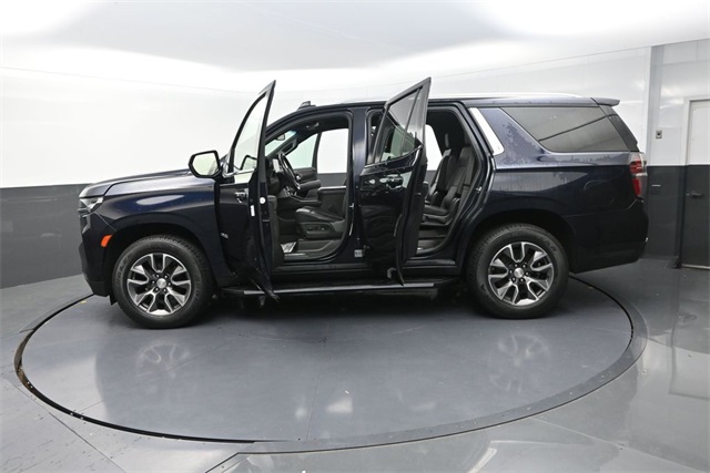 2022 Chevrolet Tahoe LT photo 26