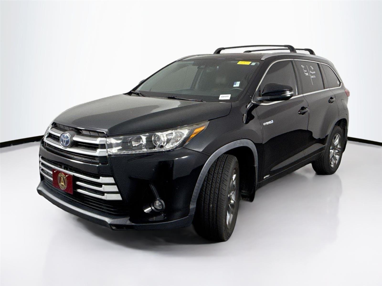 2019 Toyota Highlander Hybrid Limited Platinum photo 2
