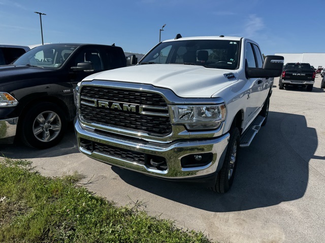 2024 Ram 2500 Big Horn photo 3