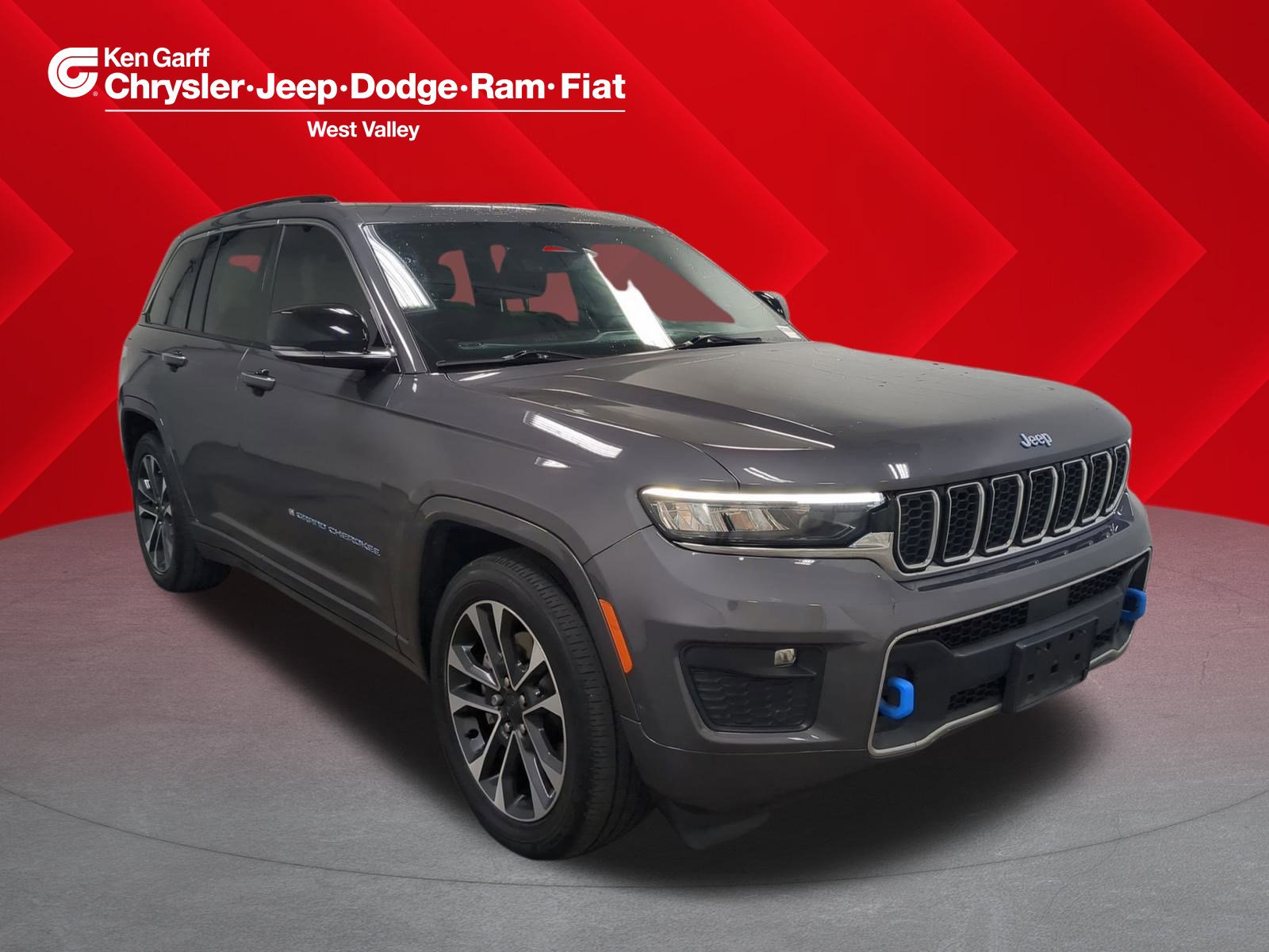 2022 Jeep Grand Cherokee Overland 4xe's photo