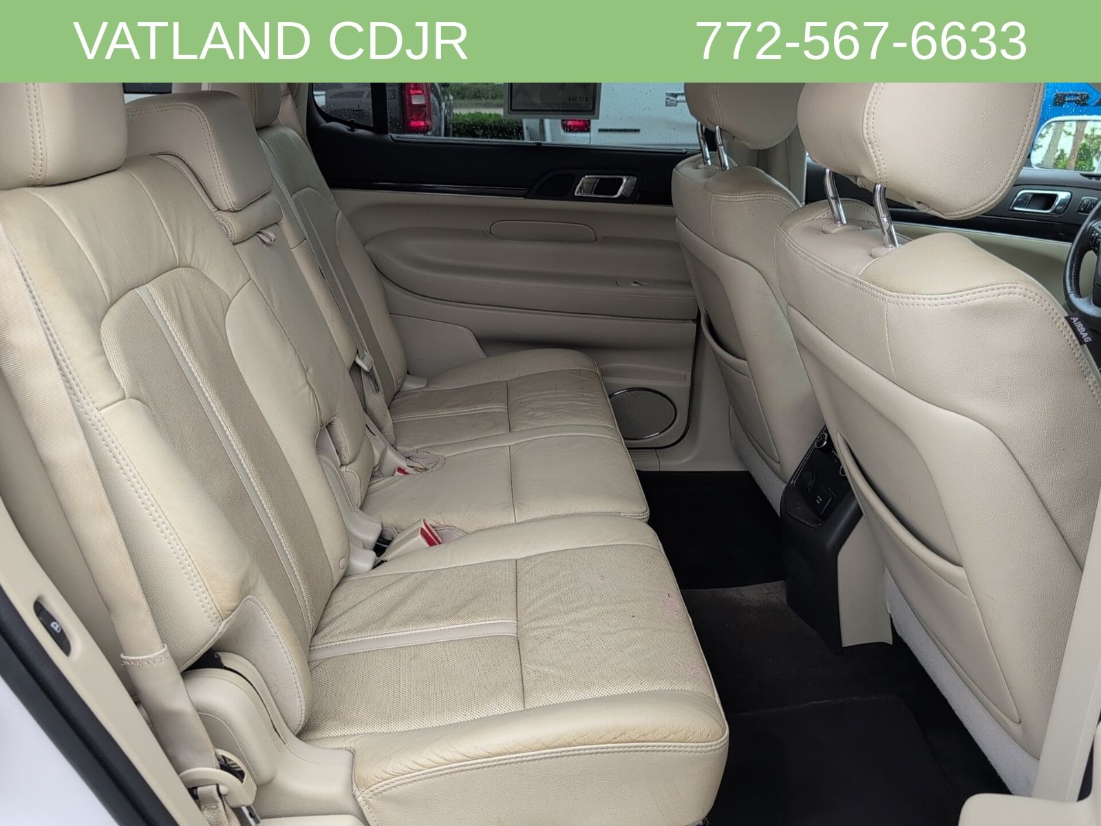 2016 Lincoln MKT EcoBoost photo 38