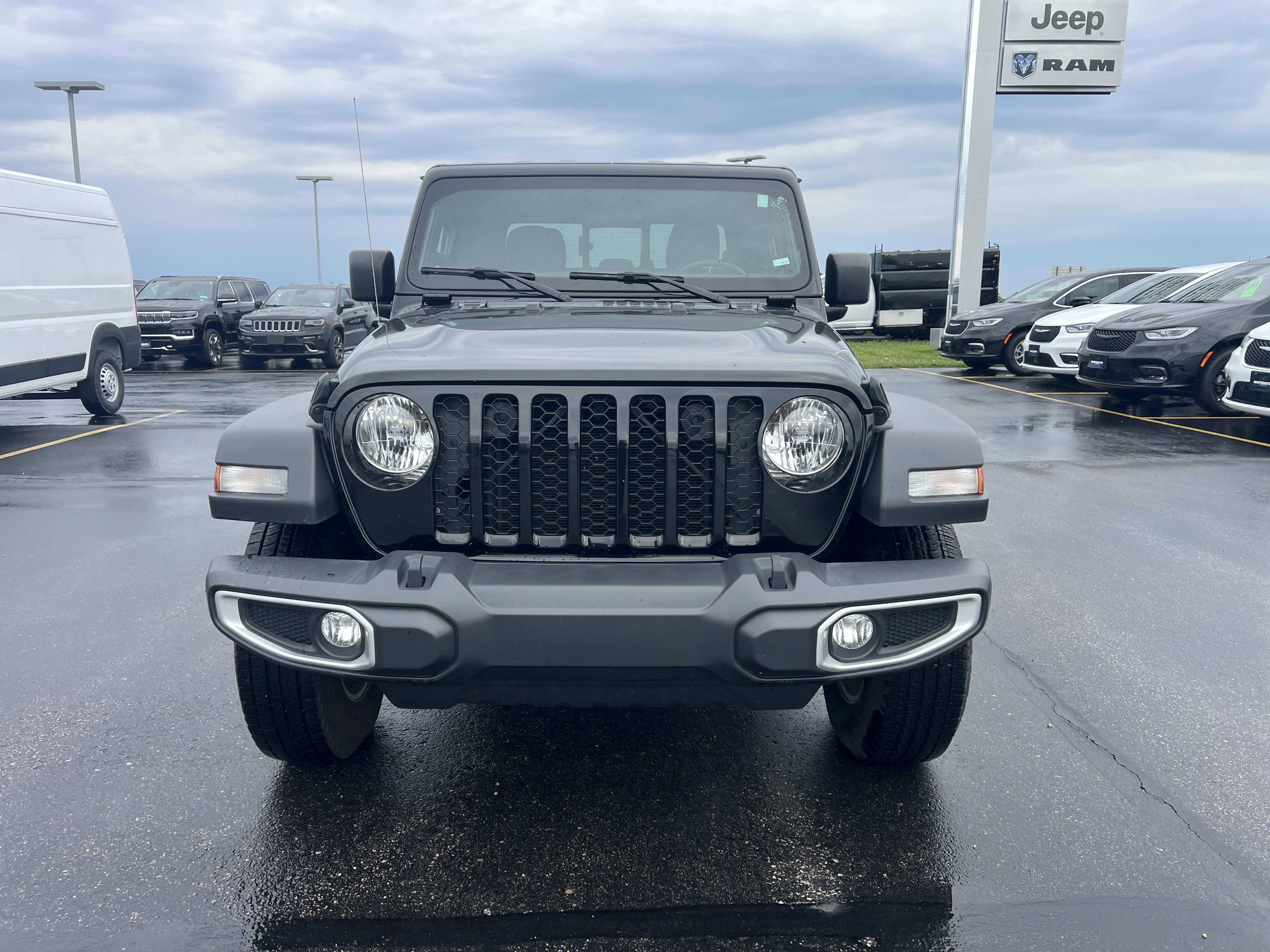 Used 2023 Jeep Gladiator Sport S with VIN 1C6HJTAG2PL523307 for sale in Saint Charles, Minnesota