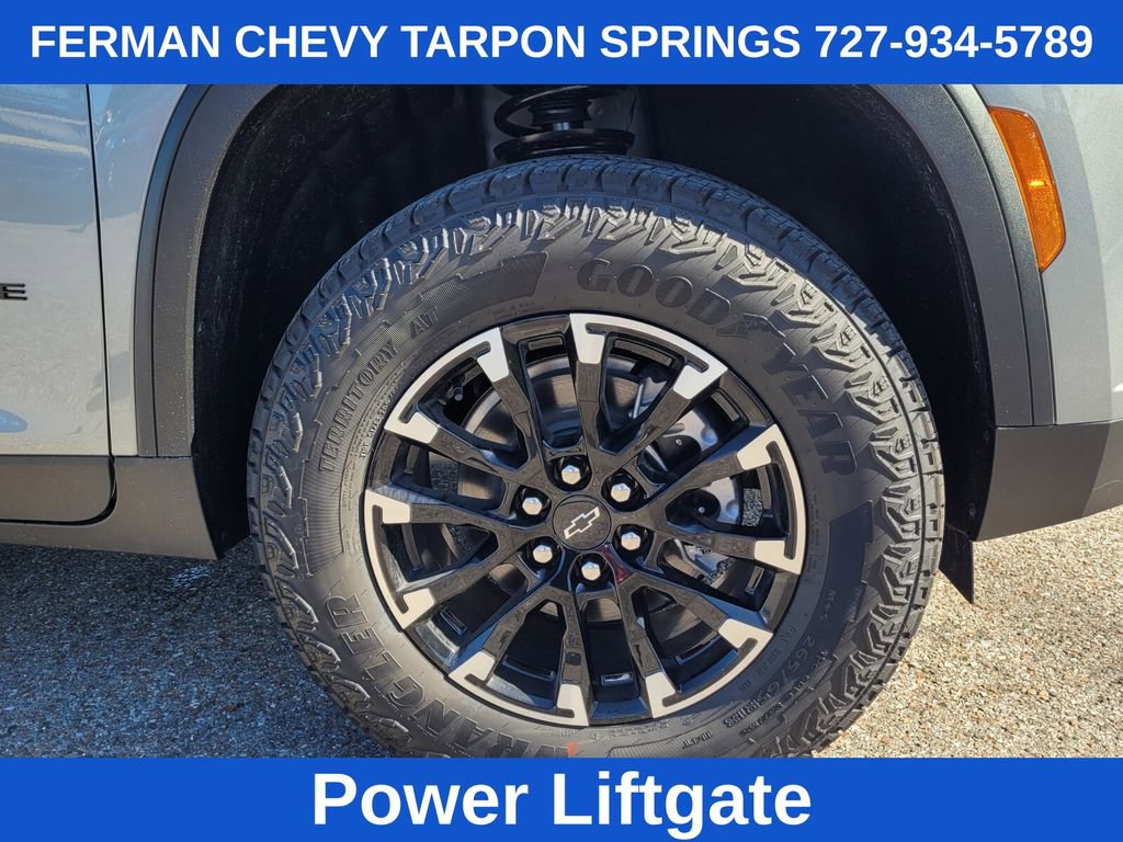 2025 Chevrolet Traverse Z71 photo 9