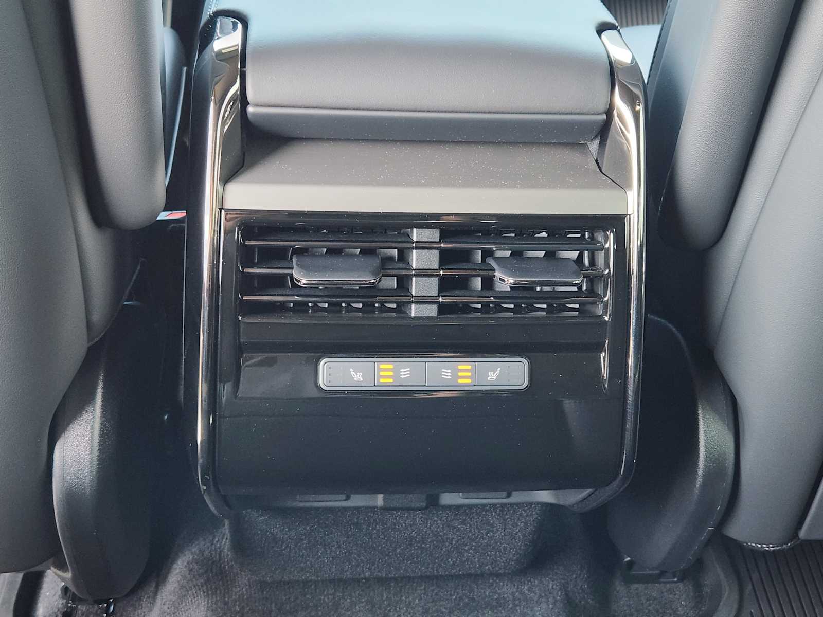 2025 Land Rover Range Rover Sport SE photo 23