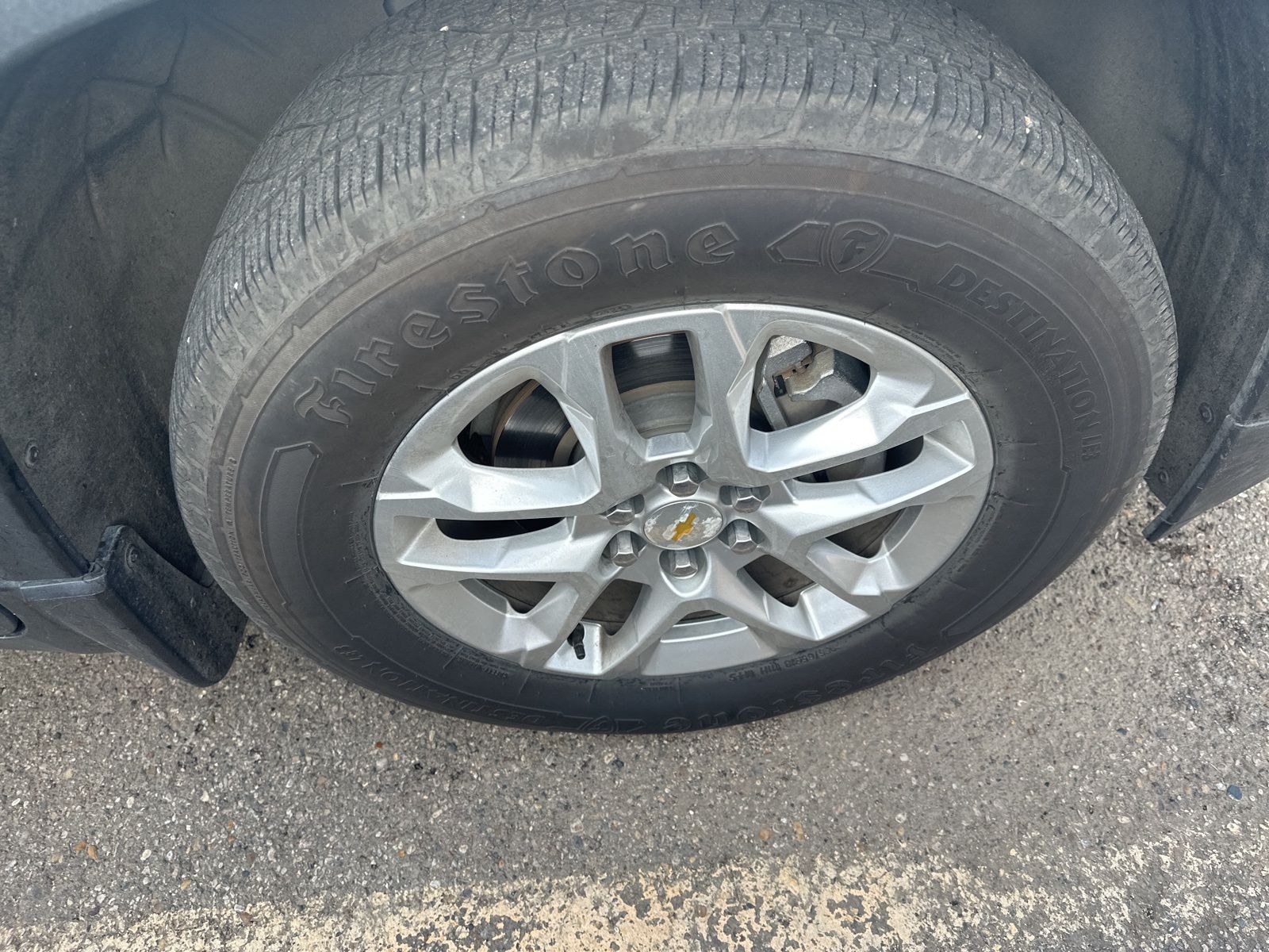 2019 Chevrolet Traverse LS photo 4