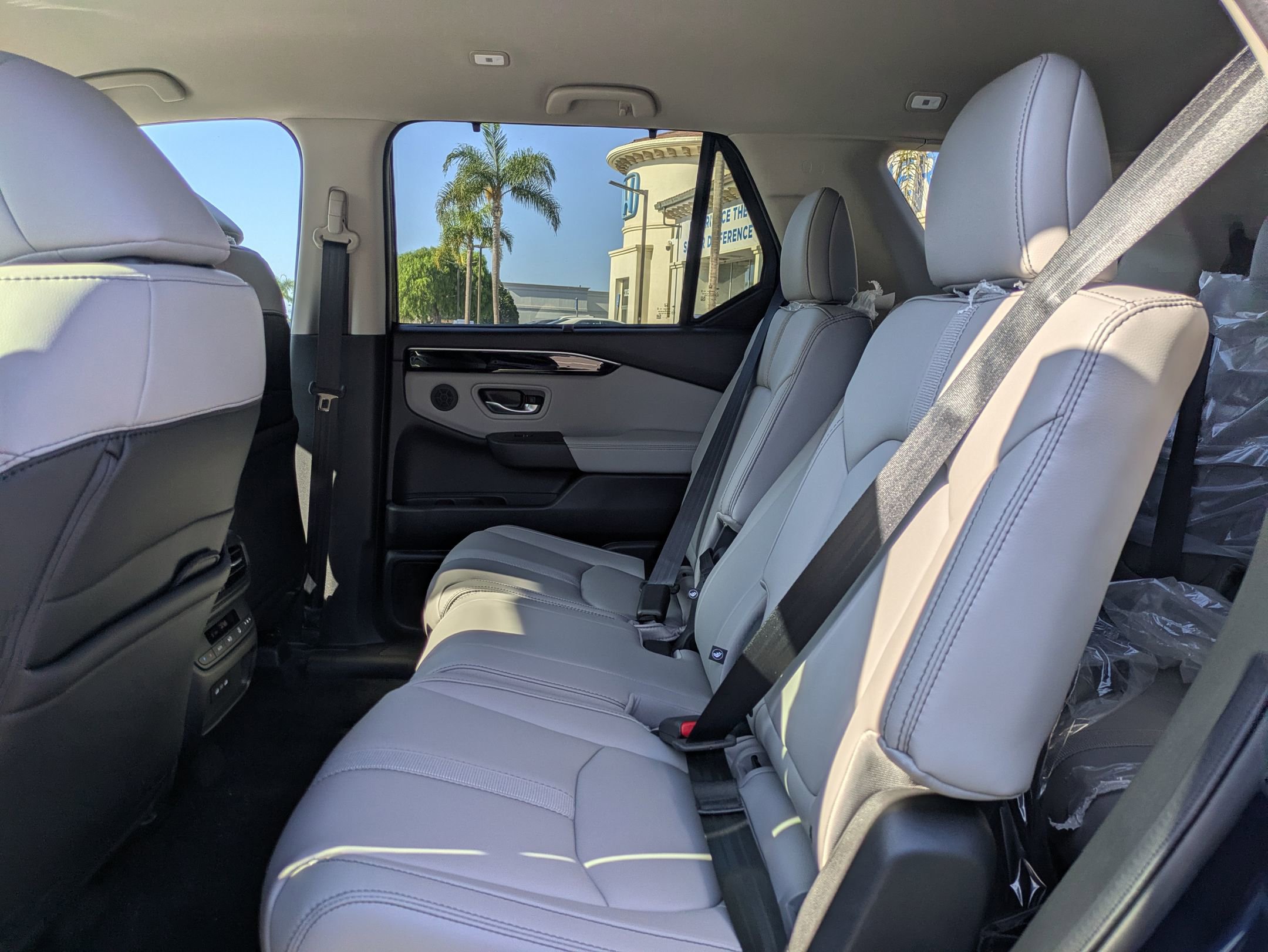 2025 Honda Pilot EX-L photo 15