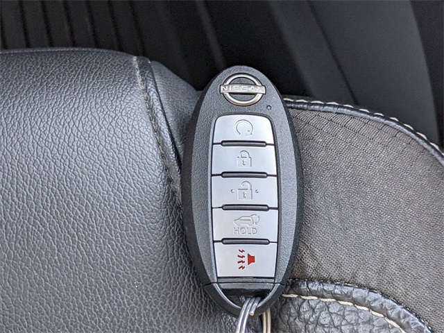 2022 Nissan Pathfinder SL photo 28