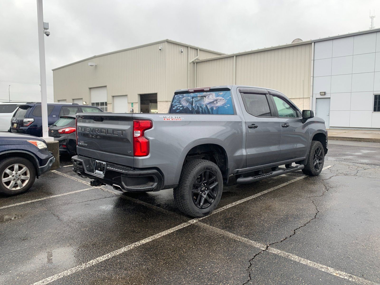 2021 Chevrolet Silverado 1500 LT Trail Boss photo 2