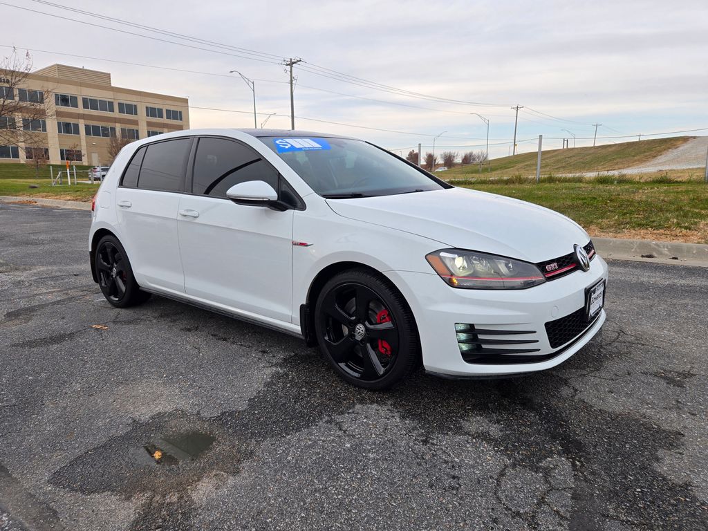 2016 Volkswagen Golf GTI Autobahn photo 3