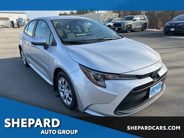 2026 Toyota Corolla LE's photo