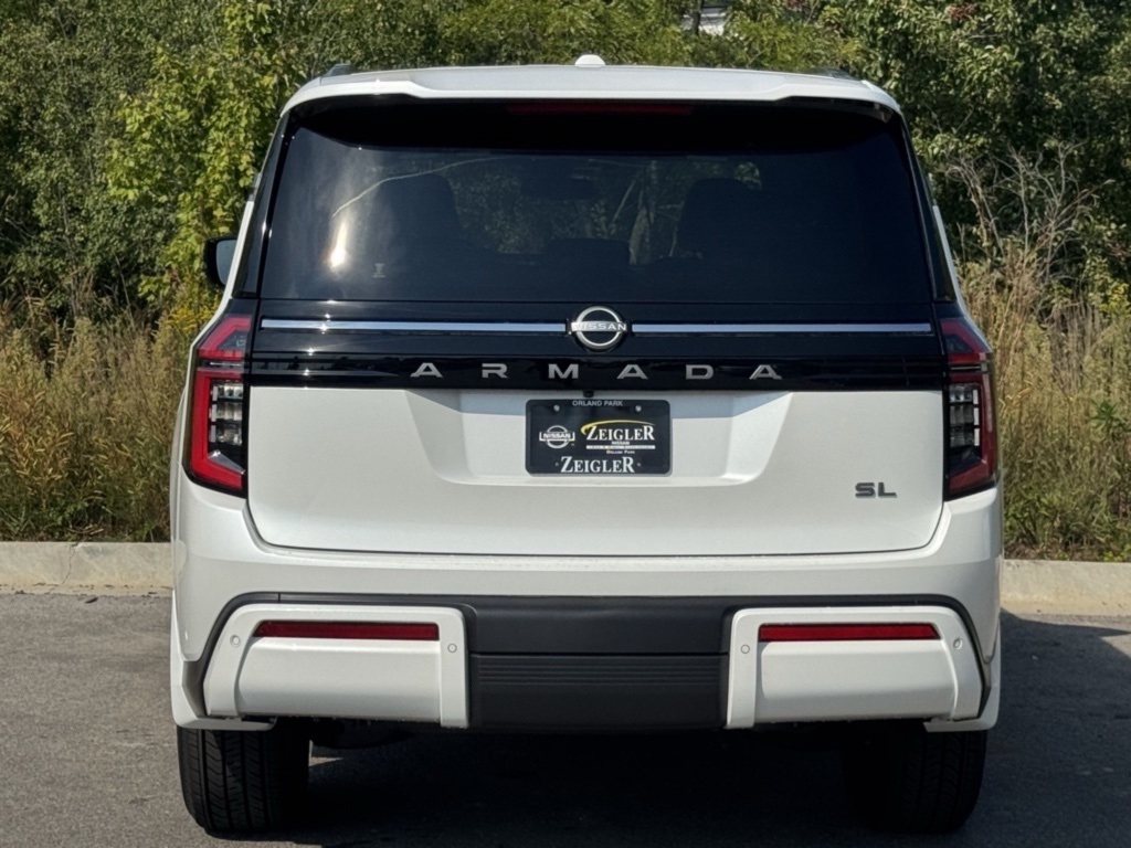 2026 Nissan Armada SL photo 6