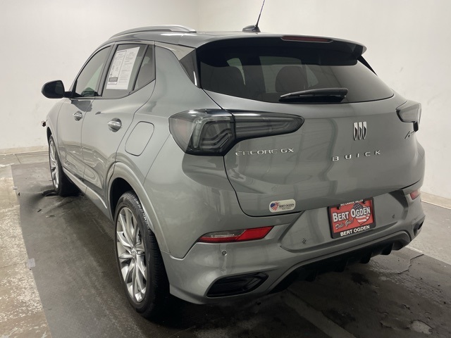 2024 Buick Encore GX Avenir photo 7