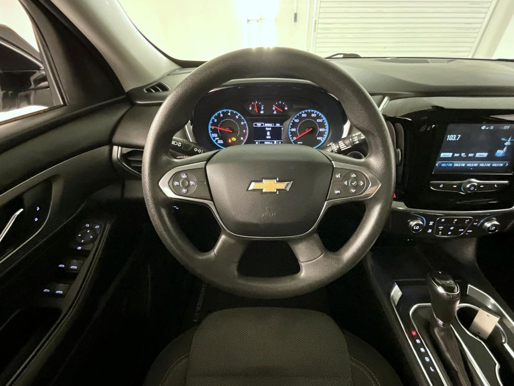 2019 Chevrolet Traverse LS photo 8