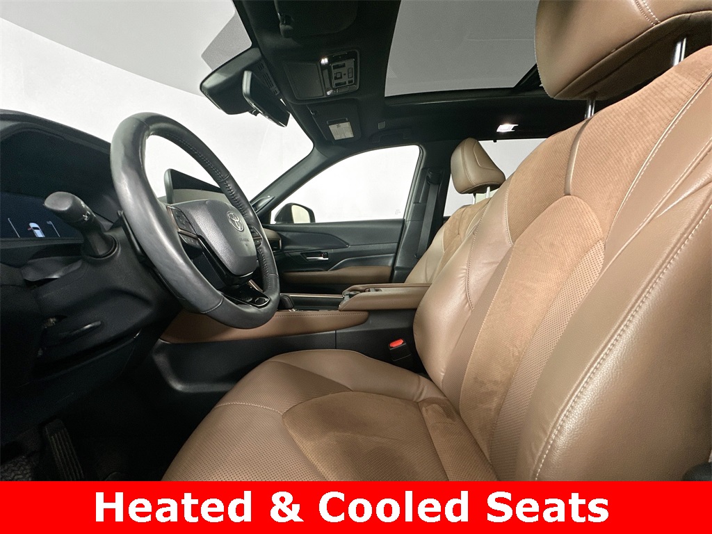 2024 Toyota Highlander Hybrid Platinum photo 4