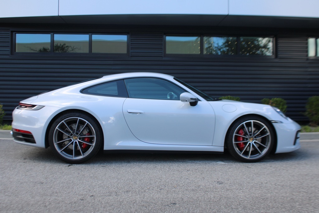 2024 Porsche 911 S photo 8