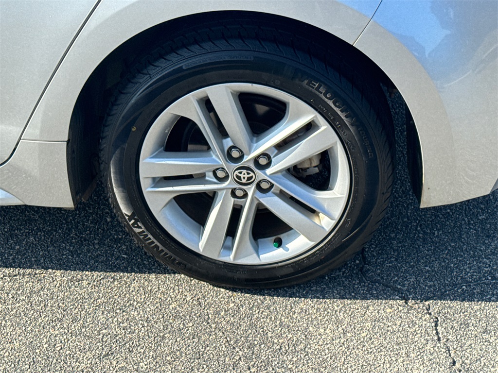 2022 Toyota Corolla SE photo 18