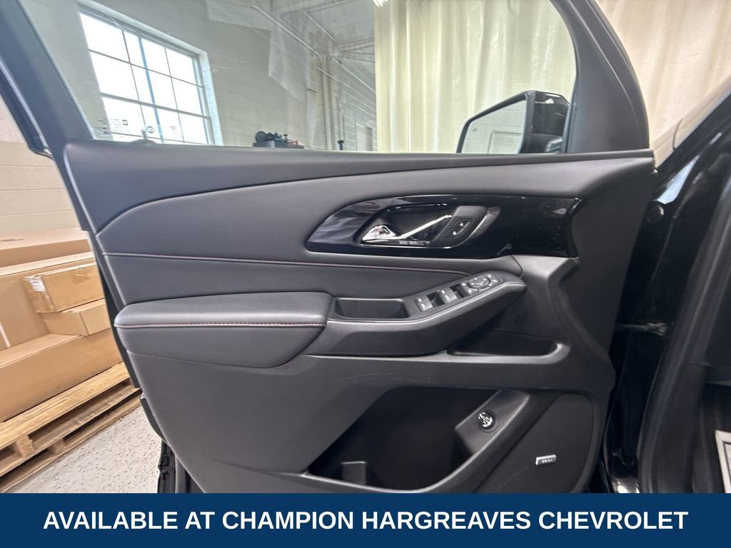 2023 Chevrolet Traverse RS photo 22