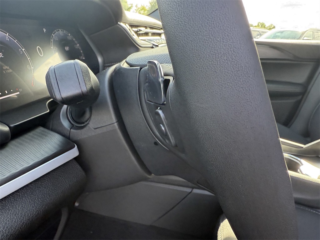 2025 Jeep Grand Cherokee Laredo photo 16