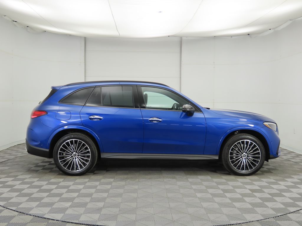 2026 Mercedes Benz GLC 350e 4MATIC photo 4