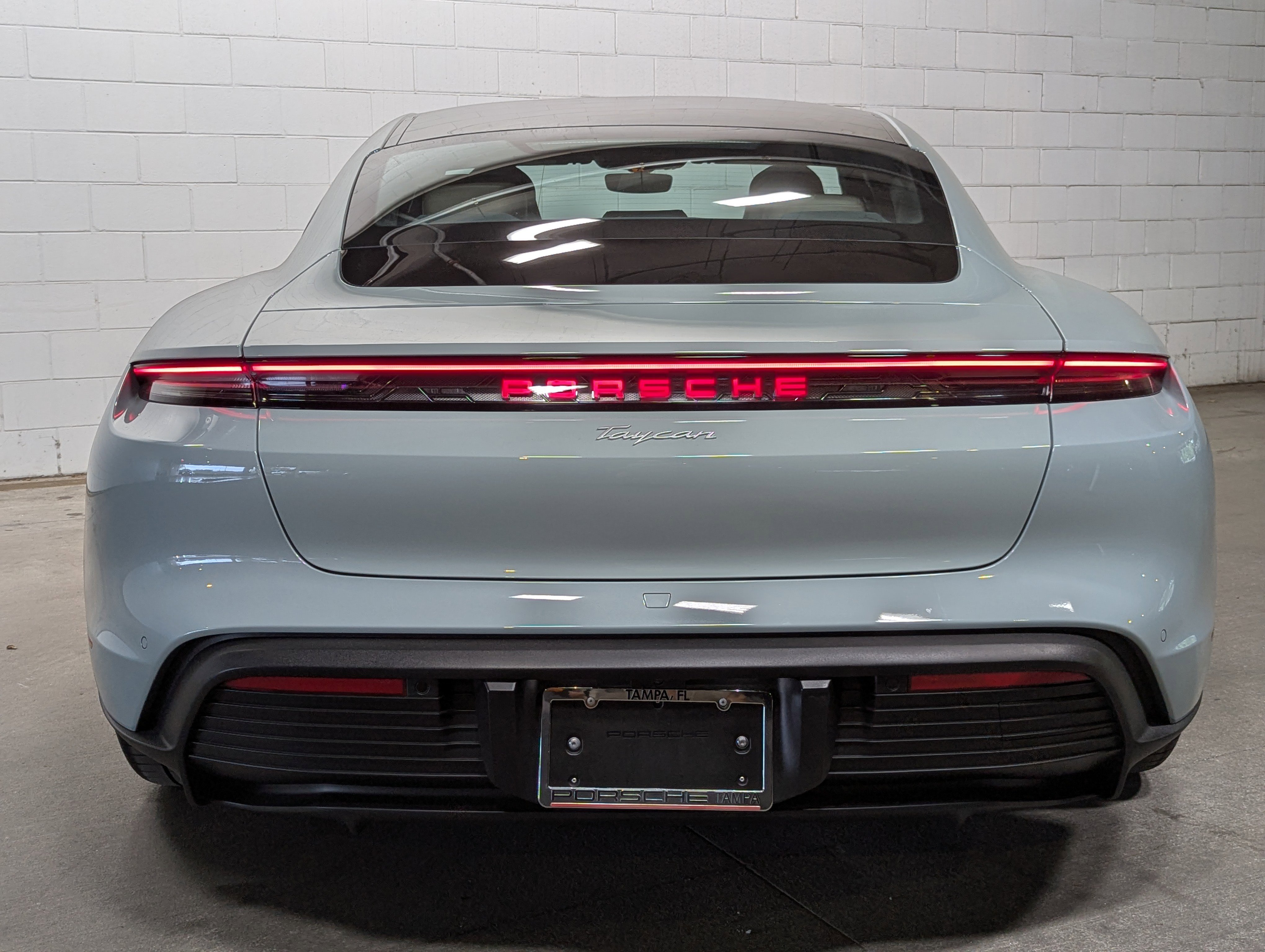 2025 Porsche Taycan photo 2