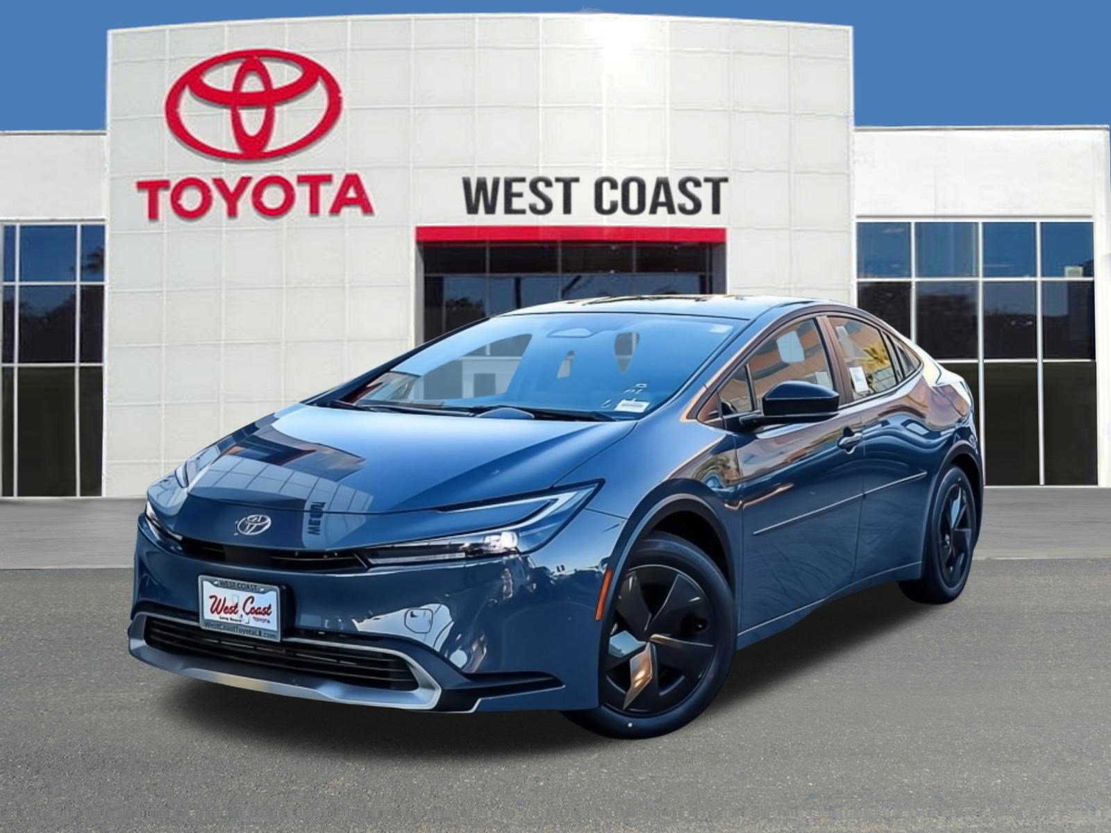 2026 Toyota Prius SE's photo