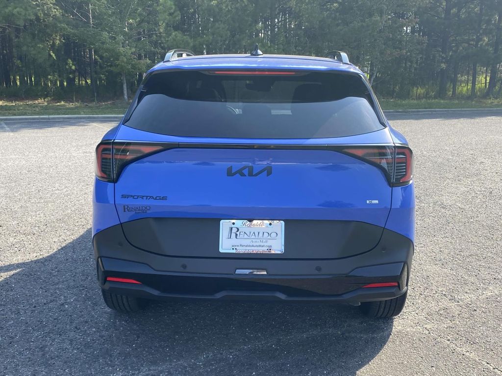 2026 Kia Sportage X-Line photo 2