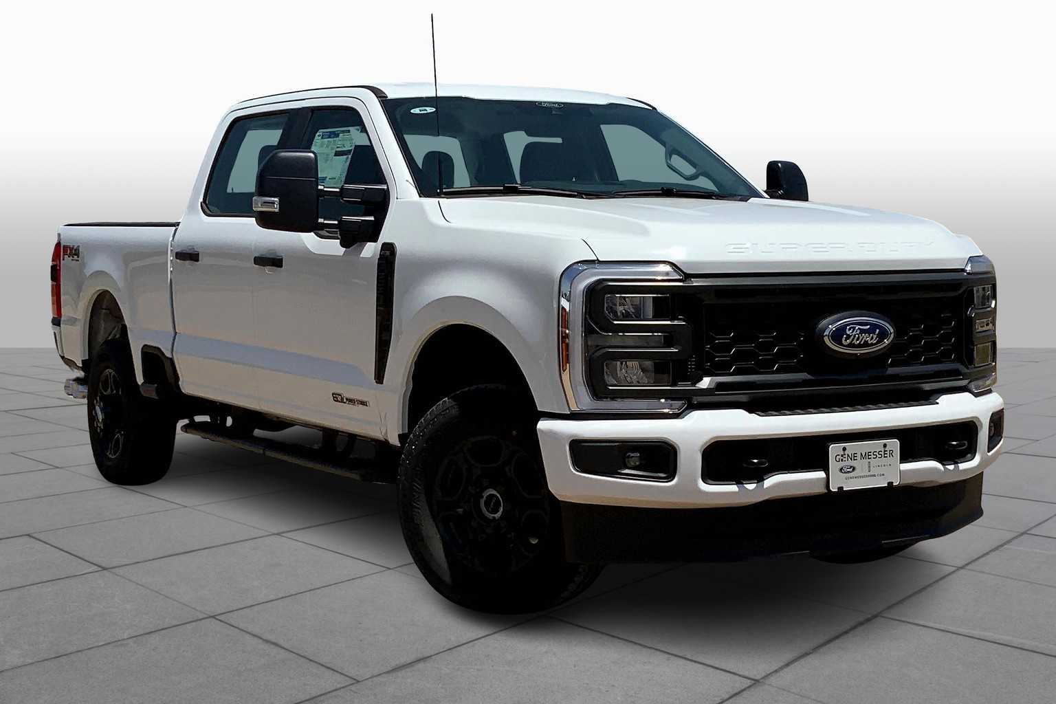 2025 Ford F-250 XL photo 2