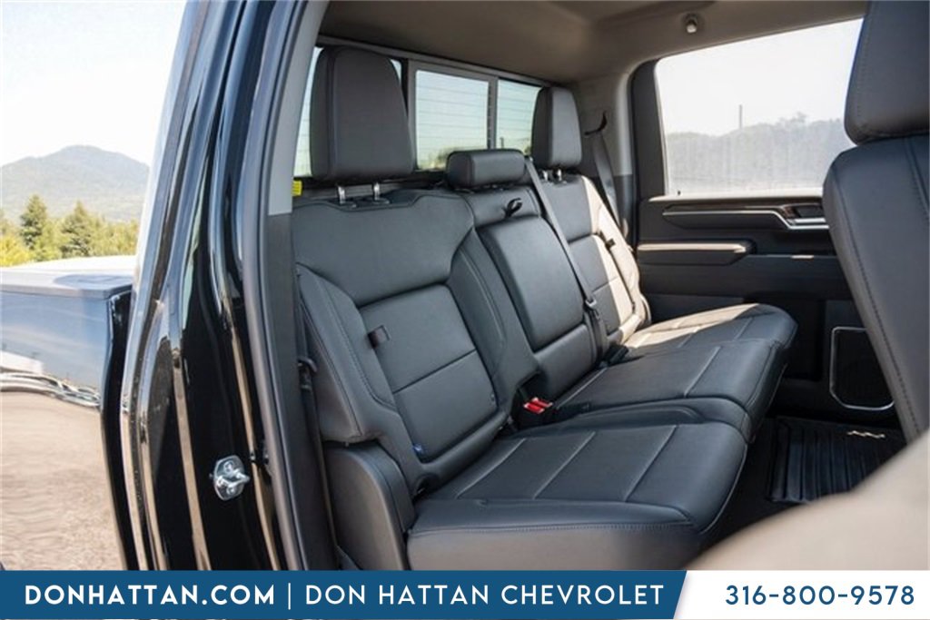 2026 Chevrolet Silverado LT photo 25
