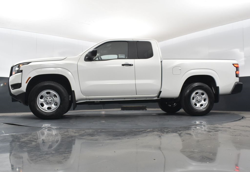 2026 Nissan Frontier S photo 32