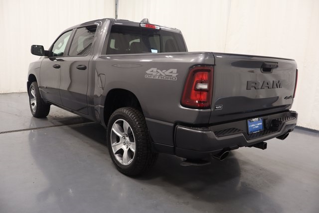2025 Ram 1500 Tradesman photo 6