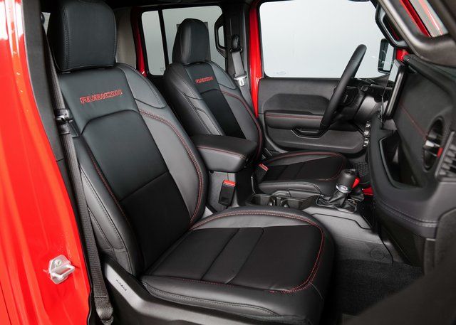 2025 Jeep Gladiator Rubicon photo 3