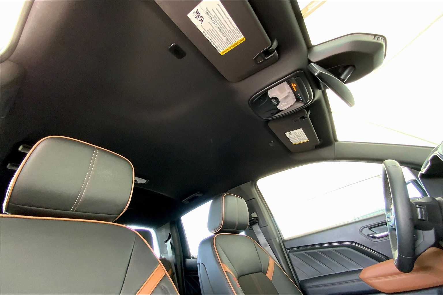 2025 Gmc Canyon AT4 photo 13