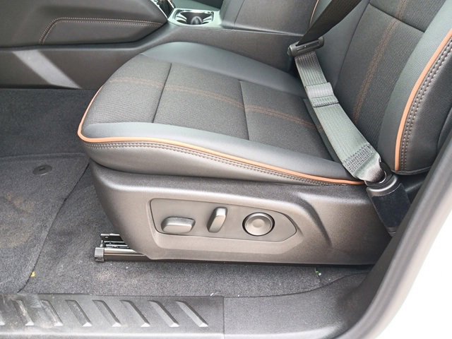 2025 Gmc Canyon AT4 photo 17