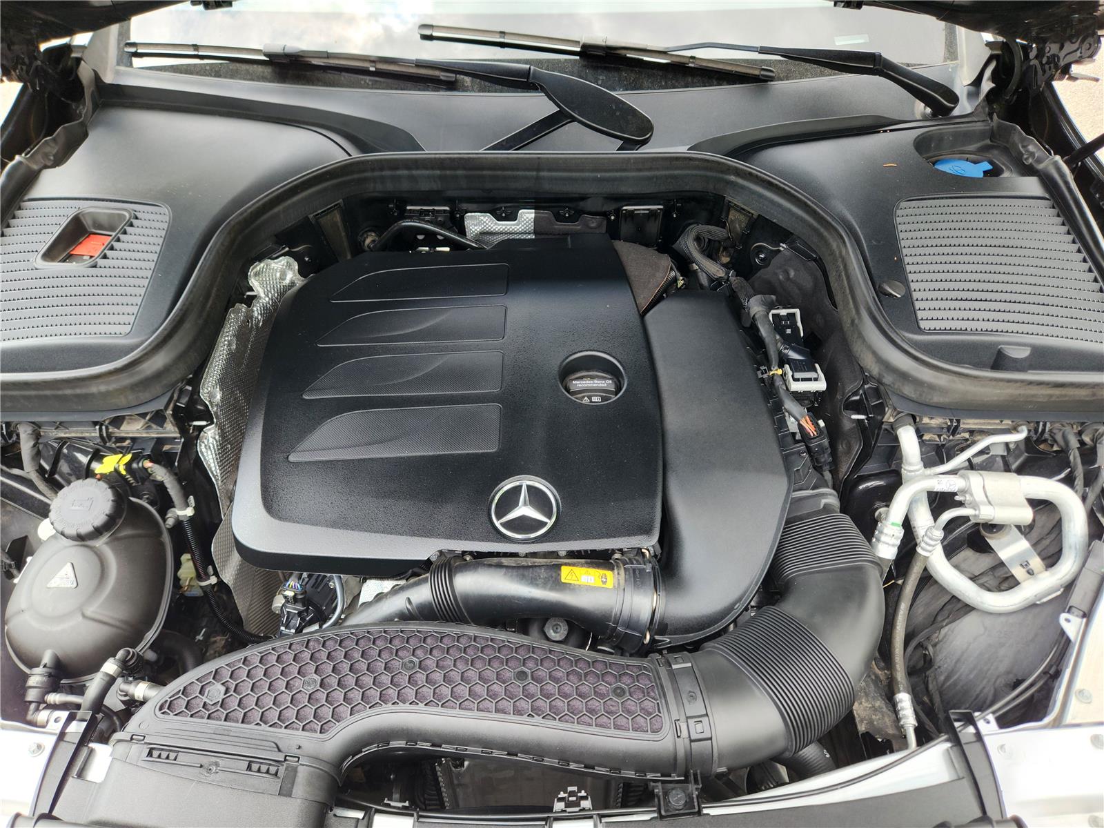 2022 Mercedes Benz GLC 300 4MATIC photo 17