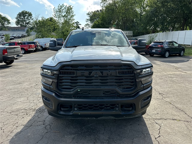 2025 Ram 2500 Tradesman photo 3