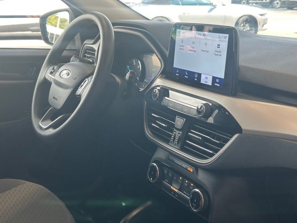 2022 Ford Escape SE Hybrid photo 24