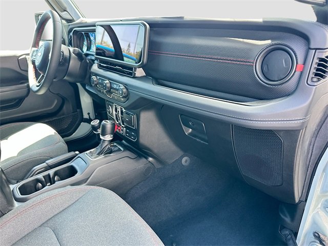 2024 Jeep Wrangler Rubicon photo 26