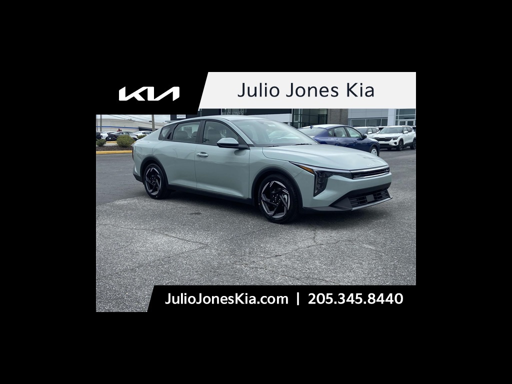 2025 Kia K4 EX's photo